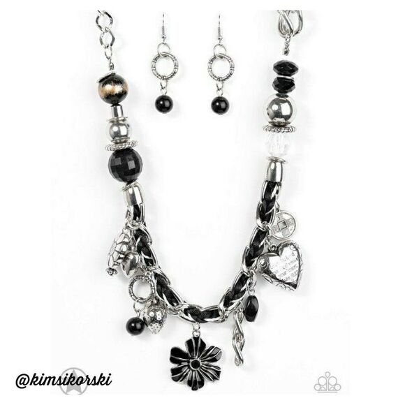 NEW Paparazzi Chsrmed I'm Sure Black Necklace Set‎ - Picture 1 of 4